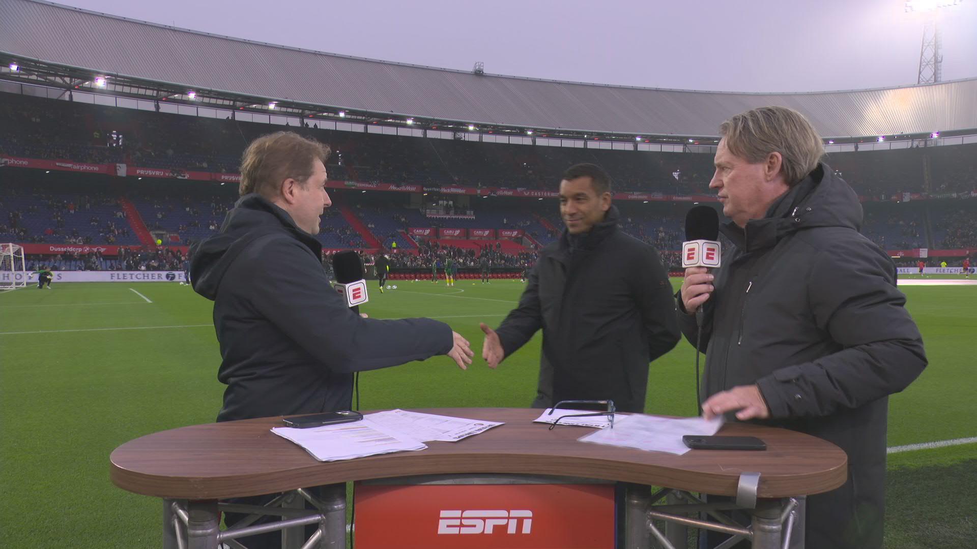 Van Bronckhorst over afwezigheid Moder: "Had een momentje tijdens de training"