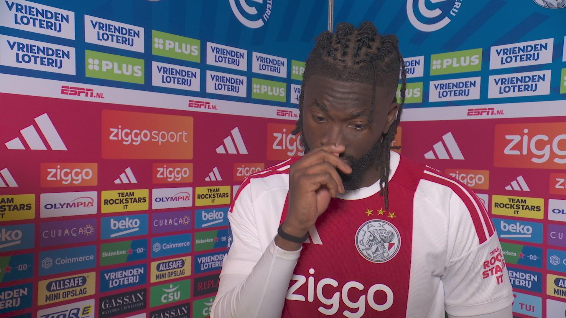 Tolu over het kopduel met De Wit: "Ongelukkig om hem te zijn"