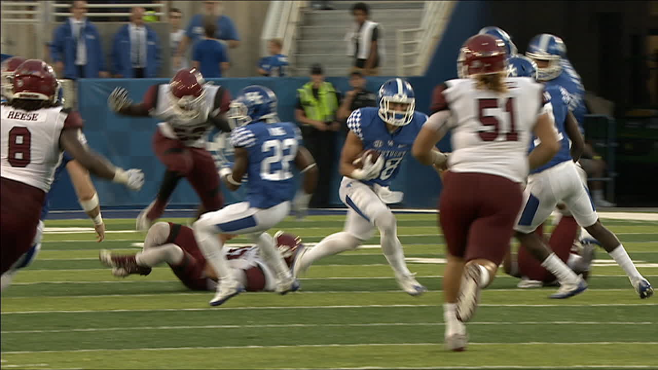 Kentucky takes control late with punt return