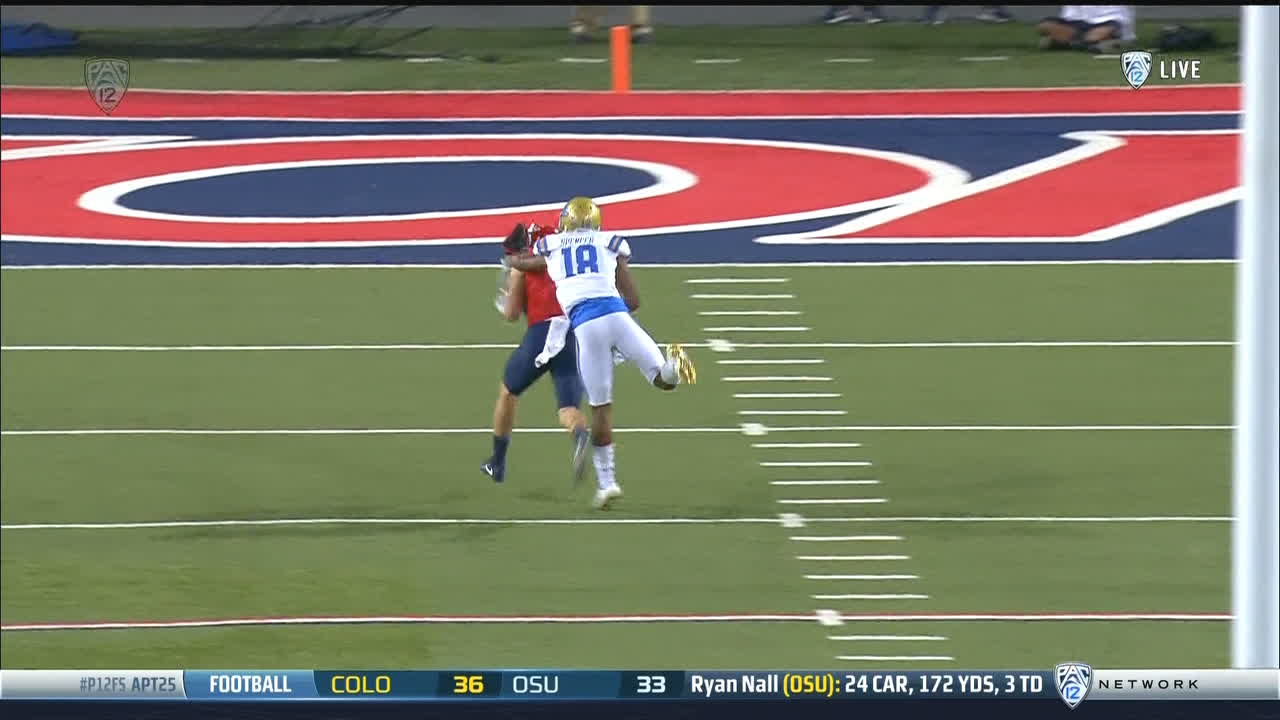 Tate throws perfect 44-yard pass