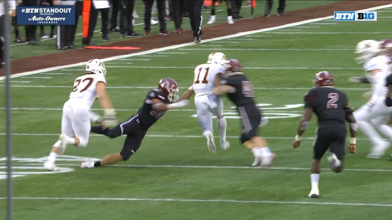 Minnesota's Winfield goes Beast Mode for 76-yard punt return TD