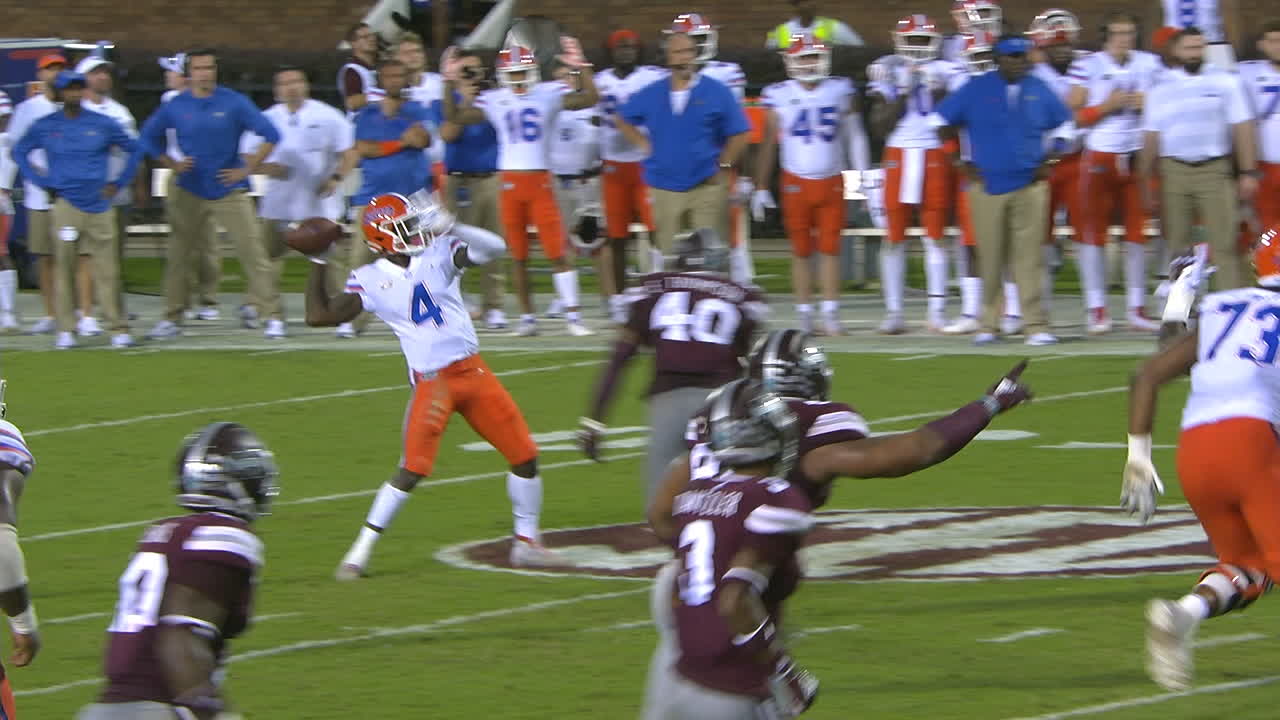 Florida scores game's 1st TD on trick play