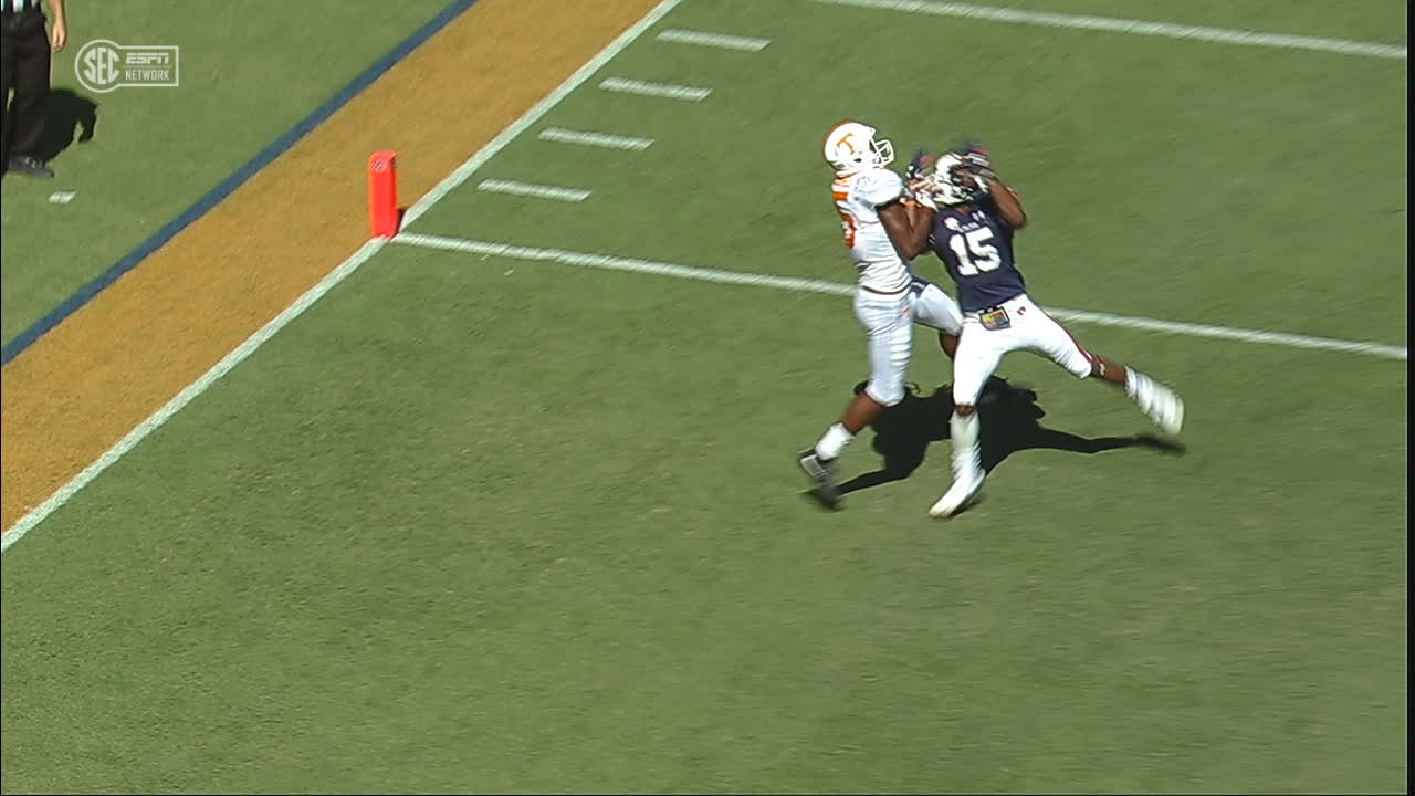 Guarantano drops a dime for Tennessee TD