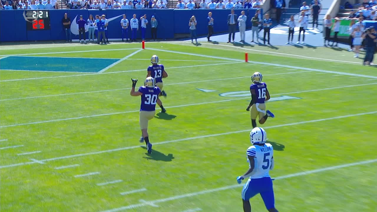 Washington gets long TD off fumble