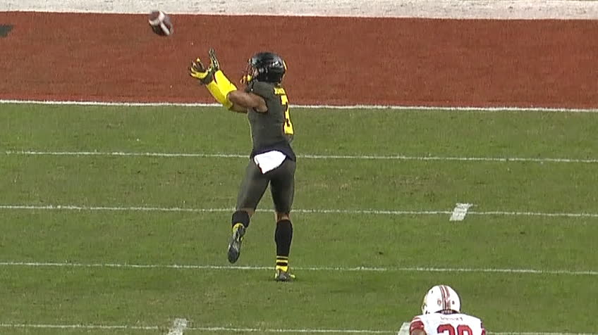 Herbert finds Johnson wide open for 45-yard TD
