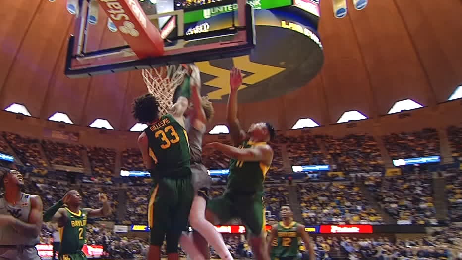 Vital blocks on one end, Bandoo scores on the other for Baylor