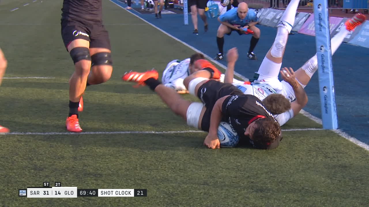 Juan Martín González pescó, se escapó por la punta y apoyó ante Gloucester