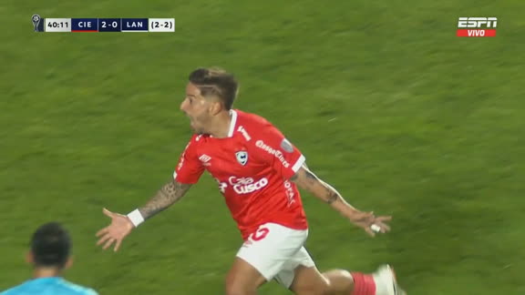¡Serie igualada! Gran remate de Hohberg para el 2-0 de Cienciano ante Lanús