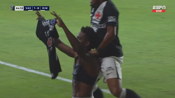 Mendes la empujó para el 1-0 de Vasco da Gama ante Independiente Medellín