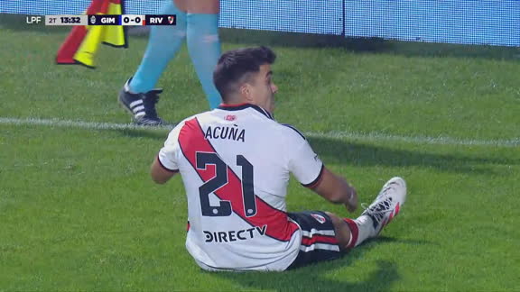 Muy mala para River: se lesionó Acuña y dejó el partido