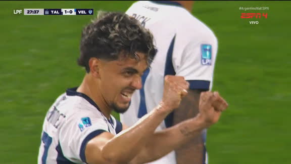 Gol do Talleres! Ronaldo Martínez recebe livre na pequena área e abre o placar para o time de Sampaoli; VEJA