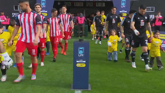 ¡Deportivo Riestra y Barracas Central se miden en el Clausura!