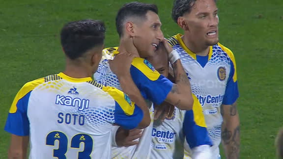 ¡Qué pelota, Fideo! Pase magistral de Di María y gol de Campaz para el 2-1 de Central