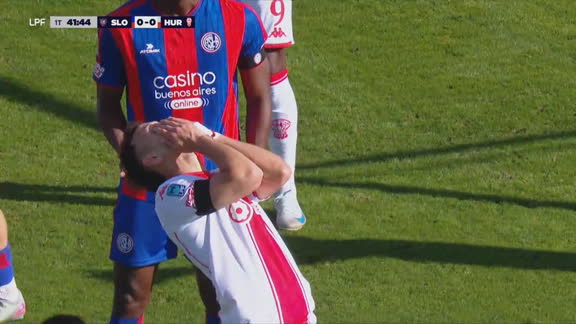 Le faltó precisión: Bisanz amenazó con el gol en la casa de San Lorenzo
