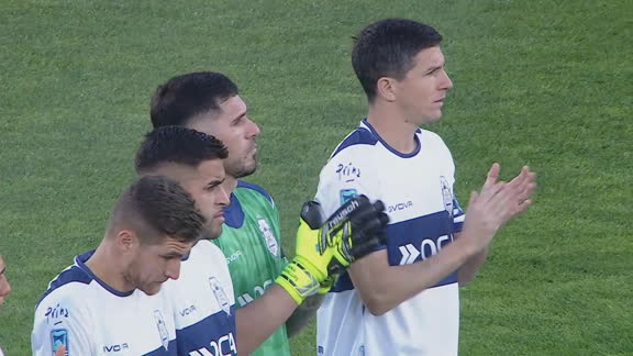 Respetuoso minuto de silencio por Jorge Messi en La Plata