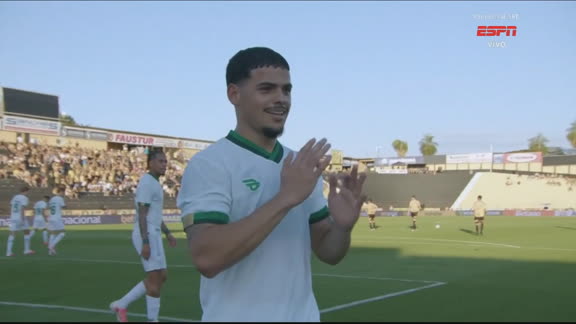 Gol do Juventude! Raí Silva pega a sobra após bate-rebate e faz 1 a 0 contra o Novorizontino; VEJA