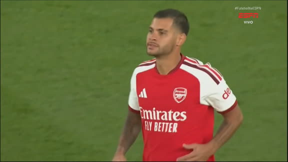 Bruno Guimarães em campo! Brasileiro sai do banco e faz estreia pelo Arsenal em amistoso; VEJA