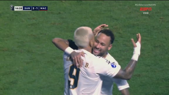 NÃO VALEU! Neymar dá passe mágico, Gabigol marca, mas arbitragem pega impedimento e anula; VEJA