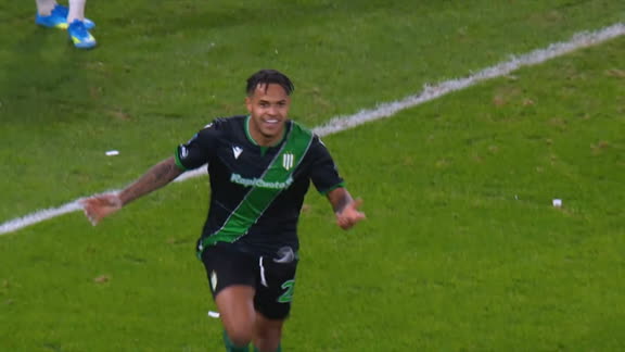 ¡Banfield golpeó en el Cilindro! Machado puso el 1-0