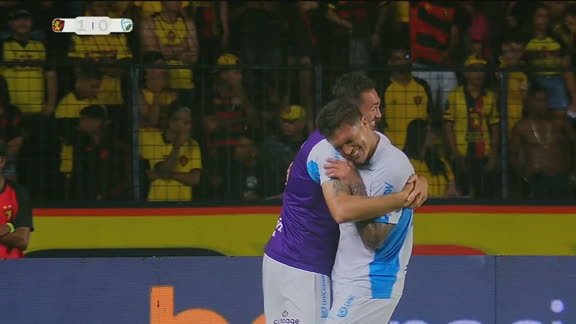 Gol do Londrina! João Victor cabeceia firme e empata para o Tubarão contra o Sport; VEJA