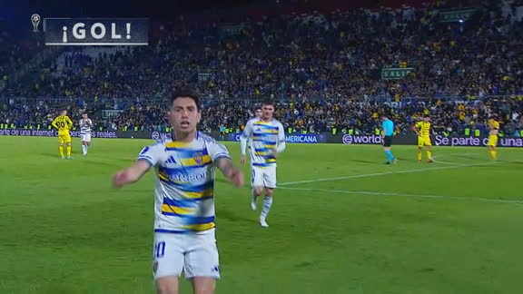 Golazo de Alan Velasco para el 7-1 ante Recoleta en el global
