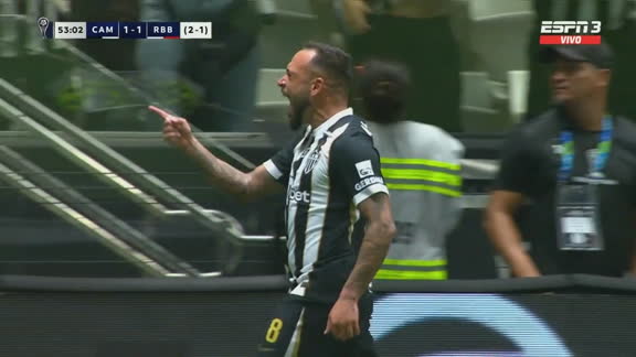 ¡Zurdazo de Maycon para que Mineiro vuelva a estar arriba en la serie!