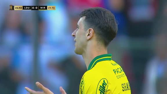 ¡Error de Valle y casi gol de Mirassol!