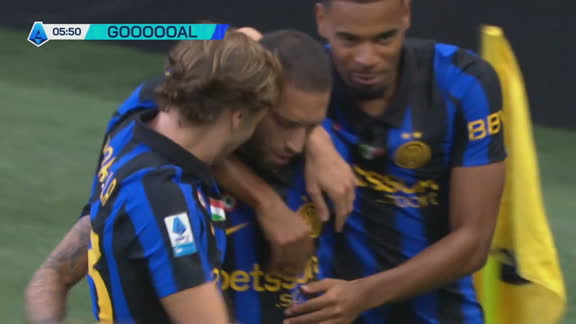 ¡Qué golazo! Calhanoglu la clavó en el ángulo y puso el 1-0 del Inter