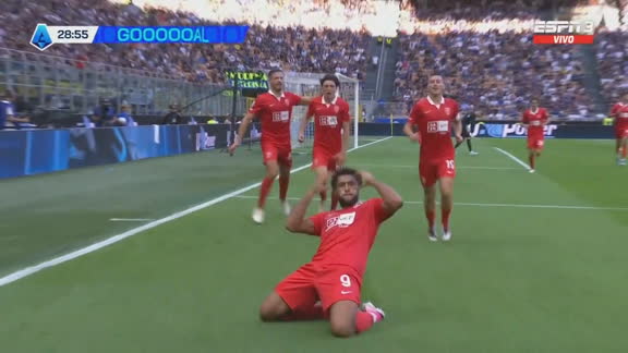 ¡Llegó el empate del Monza! Varela anotó el 1-1 ante el Inter
