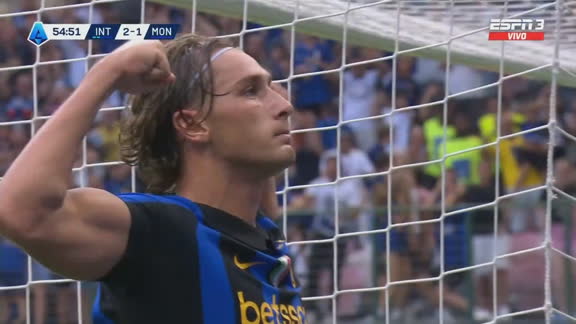 ¡Piel de pollo! Pio Esposito y un tacazo top para el 3-1 del Inter ante el Monza
