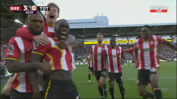 ¡Kayode no perdonó y marcó el tercero ante Spurs!