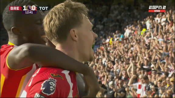 Lewis-Potter abrió el marcador ante Spurs