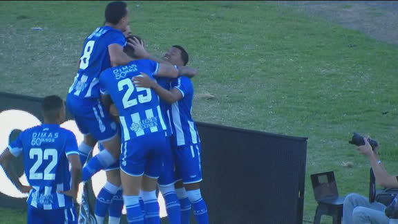 Golaço do Avaí! Jean Lucas bate bonito e faz 1 a 0 na Ponte Preta