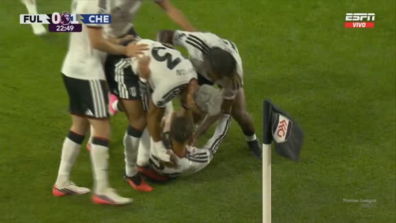 Definición de Josh King, floja respuesta de Sánchez y 1-1 para Fulham