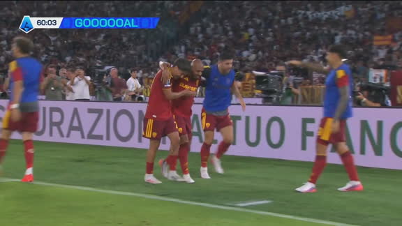 Não é replay! Três assistências de Dybala, três gols de Malen para a Roma; ASSISTA