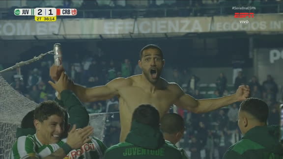 Gol do Juventude! Alan Kardec vira a partida contra o CRB e incendeia o Alfredo Jaconi