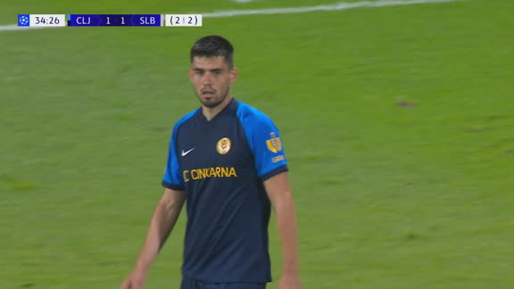 Seslar cambió penal por gol para el 1-1 en la Champions League