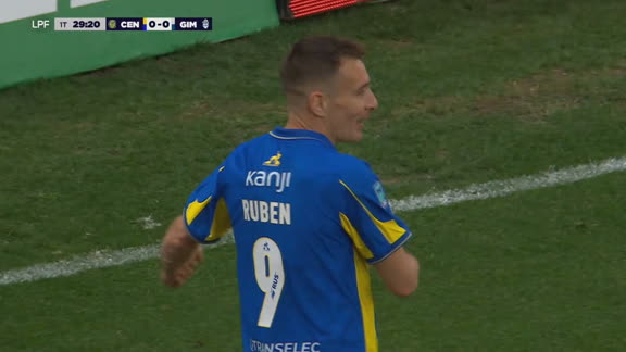 ¡Lo gritaba todo el Gigante! Marco Ruben ponía el 1-0, pero estaba adelantado