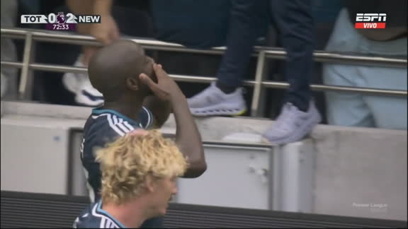 ¡Otro golazo de Newcastle! Wissa hizo el segundo