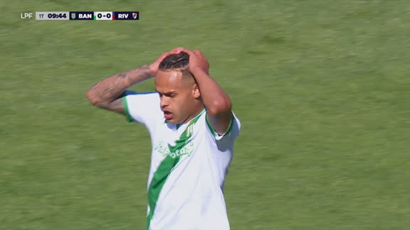 Machado se perdió una chance clarísima ante River