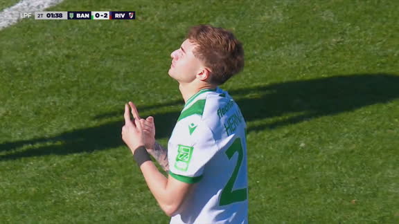 ¡Lo gritó todo Banfield! Hernández se perdió el descuento ante River