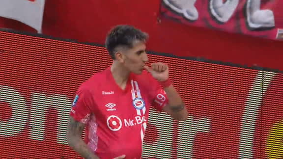 ¡Una obra de arte! Lescano y un golazo top para el empate de Argentinos