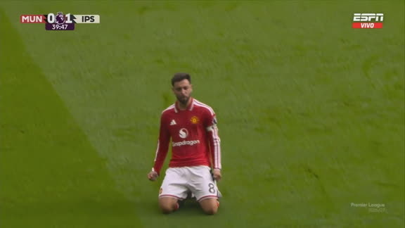 Bruno Fernandes y una buena definición para establecer la igualdad ante el Ipswich