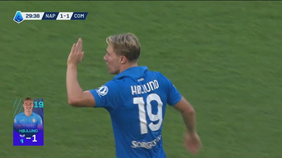 Golaço do Napoli! Hojlund, ex-Manchester United, gira bonito e empata contra o Como no Italiano; VEJA