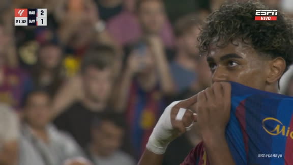 ¡Golazo total de Lamine Yamal para el 2-1 de Barcelona!