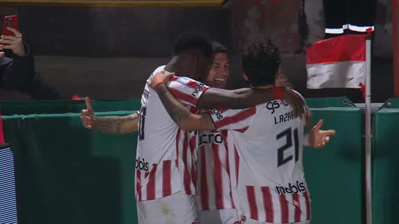 Mala salida de Devecchi y gol de Cerato para Instituto