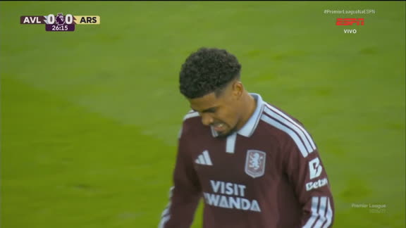 Chega o Aston Villa! Ian Maatsen recebe de Barkley, bate firme e quase marca contra o Arsenal