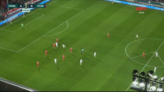 Golaço do Osnabruck contra o Bayern de Munique! Meibner acerta chutaço de fora da área e abre o placar na Copa da Alemanha