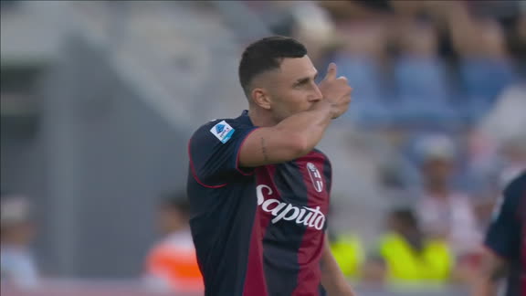 Cabezazo goleador de Piccoli para el empate de Bologna
