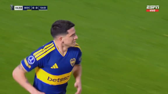 Blanco tuvo en sus pies la primera chance de riesgo ante Sao Paulo